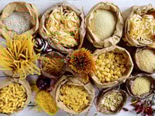 Pâtes, riz, pomme de terre, faut-il manger des féculents le soir ? Cette nutritionniste répond