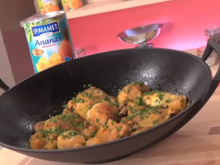 Poulet à l'ananas à l'aigre douce