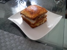 Croque burger gourmand