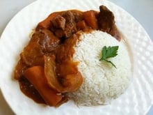 Mafé de poulet à la sauce d'arachide