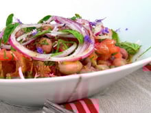 Salade de haricot Borlotti rafraîchie à la tomate