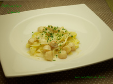 Pâtes fraîches et noix de pétoncles sauce vanille