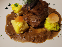 Gigot d'agneau à la ficelle