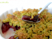 Crumble cerises & pistaches