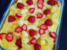 Clafoutis à l'ananas et fraises
