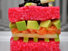 Sushi Cube Saumon de Norvège, pomme Granny, avocat et caviar de soja