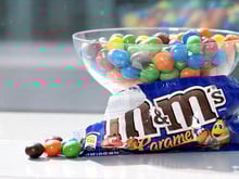 Les M&M’s au caramel, c’est pour bientôt et ça a l’air fou