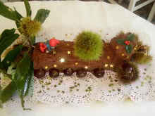 Bûche de crêpes, mousse de châtaignes et ganache au chocolat