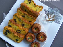 Cake au poivron jaune, aux olives noires et au cresson