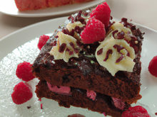 Gâteau au chocolat et aux framboises