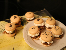 Macaron automnal magret séché au St Môret