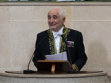 Guy Savoy marque l'histoire : il devient le tout premier chef à entrer à l’Académie des Beaux-Arts