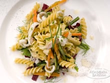 Salade de Fusilli aux légumes et encornets