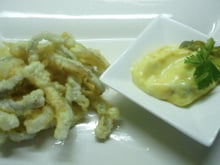 Tapa de tempura de peau de morue