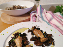 Cuisses de chapon aux morilles et Riesling
