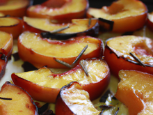 Pêches flambées