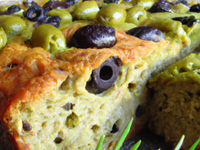 Cake aux olives vertes et noires