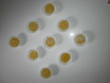 Bonbons de poivron vert aux zestes d'orange