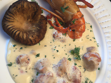 Cappuccino de langoustines et pieds de veau au fumet de cèpes