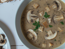 Soupe champignons moutardée