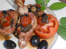 Saltimbocca de râble de lapin aux tomates confites et aux olives noires