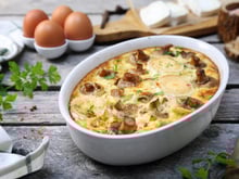 "Elle est parfaite pour un dîner léger": une diététicienne partage sa recette de quiche sans pâte aux champignons !