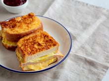 Connaissez-vous les “croques perdus” ? On vous partage la recette que vous allez adorer !