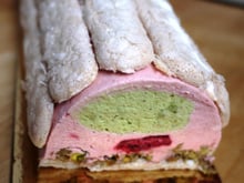 Bûche Framboise Pistache