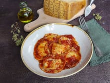 Ravioli à la ricotta, Grana Padano AOP et zeste de citron