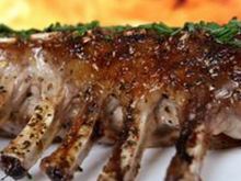 Travers de porc caramélisés au mélange des aborigènes