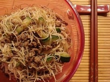 Nouilles de riz sautées au bœuf