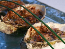 Huîtres d'Arcachon au beurre de radis roses