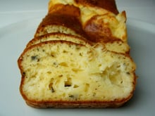 Cake mozzarella et sauge