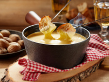 "Une fondue aux saveurs inégalables" : les secrets de notre chef pour réussir à tous les coups ce plat d’hiver ultra-réconfortant