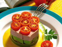 Tomates en terrine de thon à l'avocat