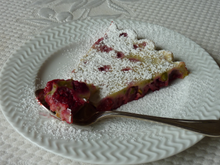 Clafoutis framboises-pistaches.