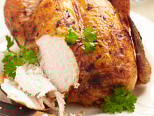 Poulet fermier rôti au four