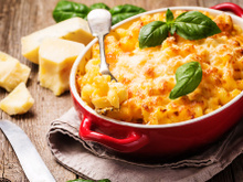 Gratin de pâtes au jambon, crème de parmesan : la recette très gourmande de Cyril Lignac, idéale pour la rentrée !