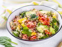 Salade de quinoa aux légumes croquants