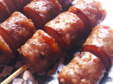 Brochette de petits boudins