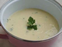 Délicieuse crème d'asperges