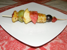 Brochettes de fruits grillés