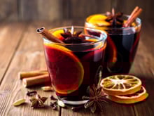 “Vraiment une belle réussite” : concoctez un bon vin chaud avec cette recette que les lecteurs de 750g adorent !
