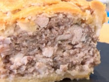 Pâté de lapin en croûte