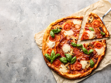 Pour décupler l'arôme du basilic, voici le geste secret du champion du monde de pizza Peppe Cutraro