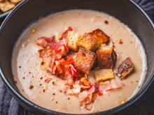 Simple et ultra réconfortante : voici  le secret de la vraie soupe ardéchoise aux châtaignes