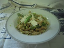Pates à la crème d'asperge et d'avocat