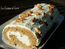 Bûche roulée aux noix et aux poires