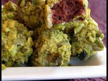 Bouchées de chocolat au lait et pistaches