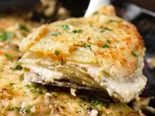 Ce gratin aux 3 fromages très réconfortant va vous faire aimer le panais